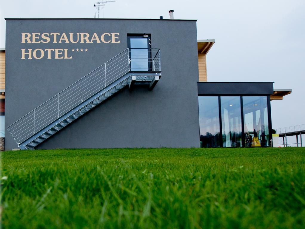 Konference Park Hotel Hradec Králové Exteriér fotografie